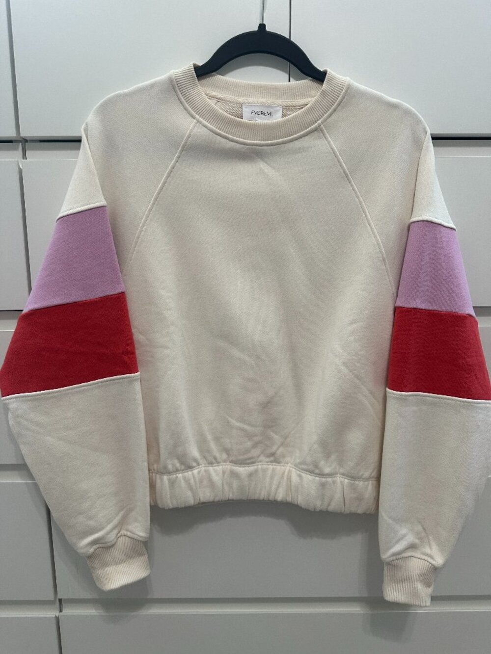 Evereve XS Cream Pink Colorblock Sweatshirt